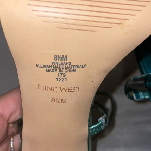 NEW Nine West Green Heels for Women SIZE 8.5 - Picture 4 of 11